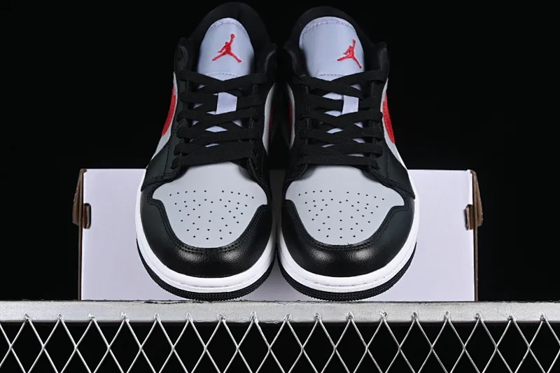 All categories Air Jordan Jordan series basketball shoes Air Jordan 1 Low G version pure original Air Jordan 1 Low AJ1 Joe 1 black gray red hook low-top cultural basketball shoes DC0774-062